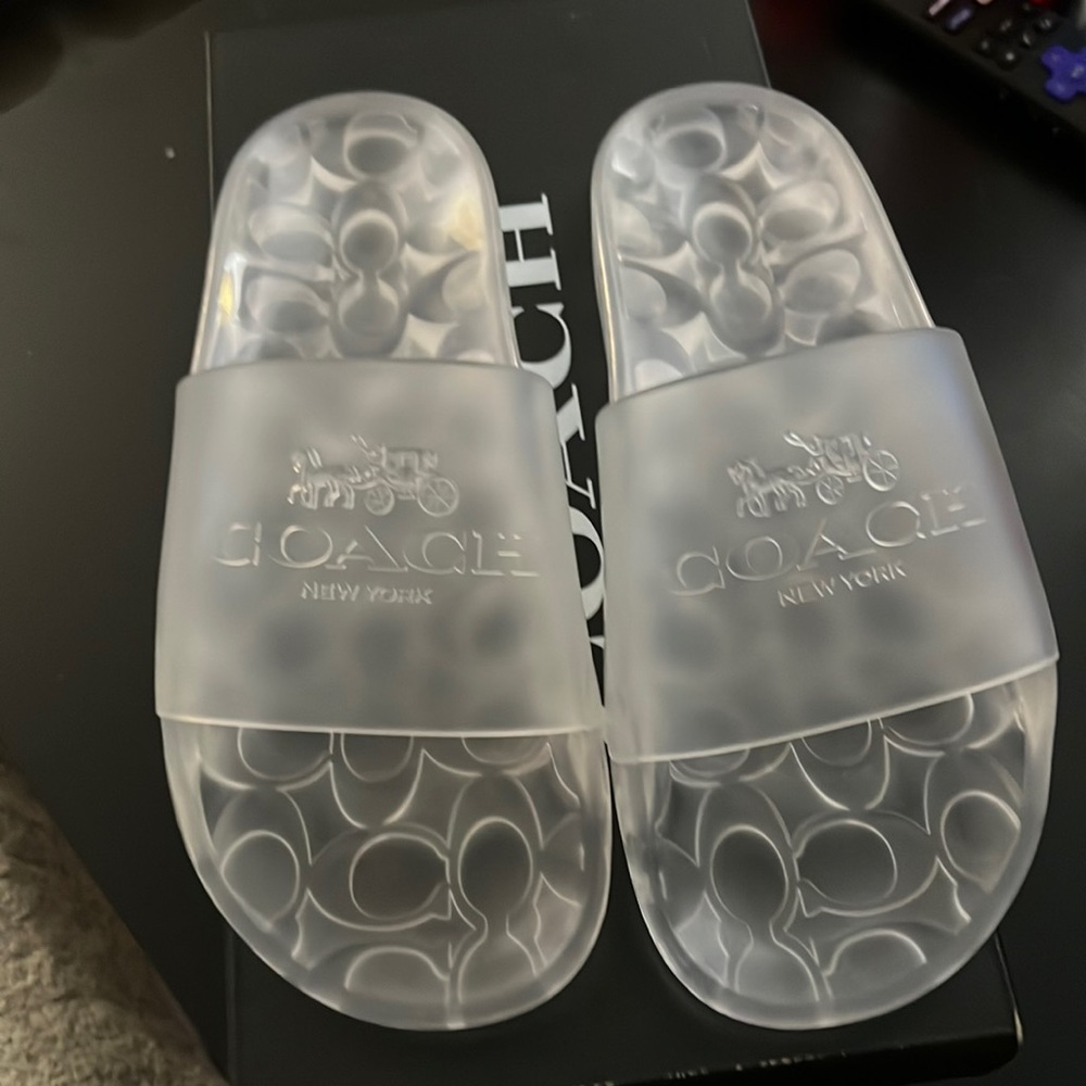 Clear Coach Ulyssa Rubber Slide - size 6